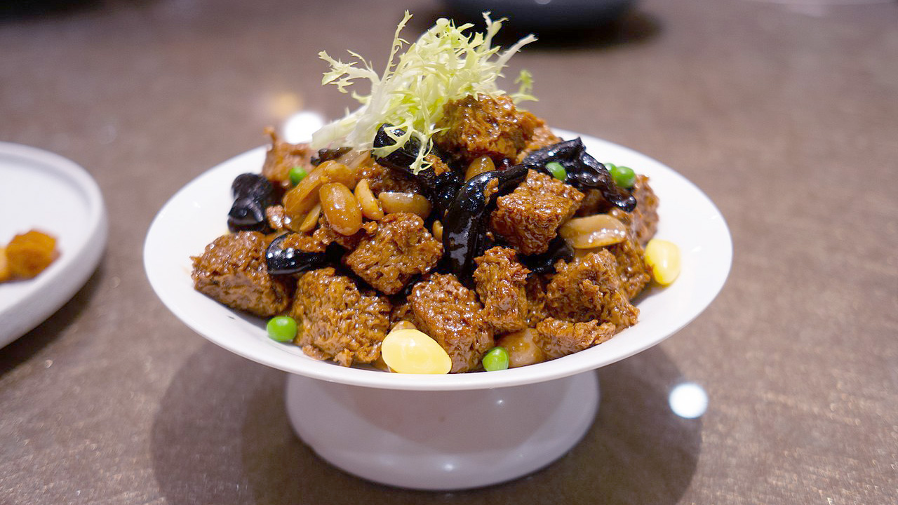 Traditionelles Gericht aus Weizengluten