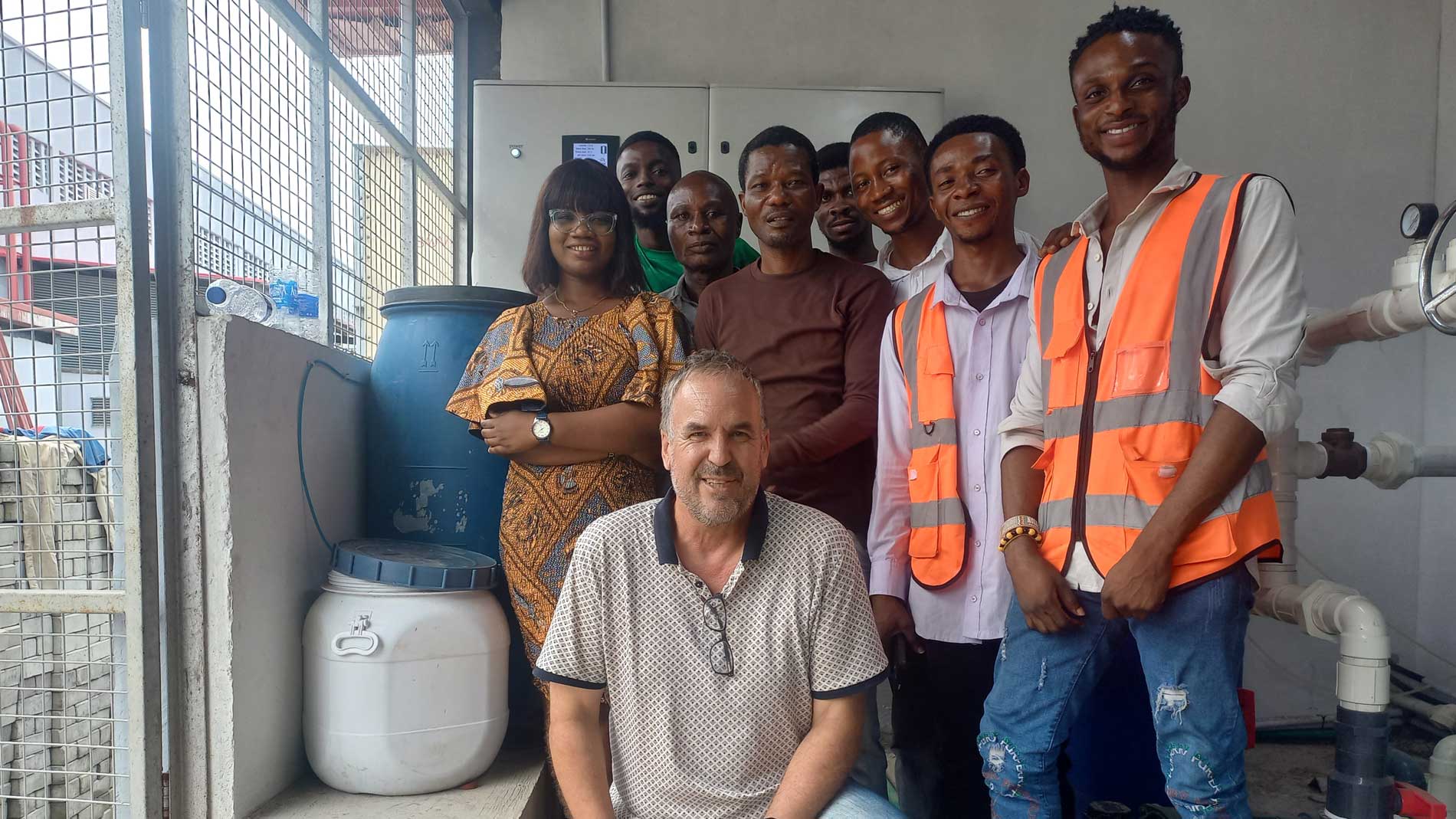 Group photo of an international team in a food technology project with Eben van Tonder, founder of Origins Global Meats