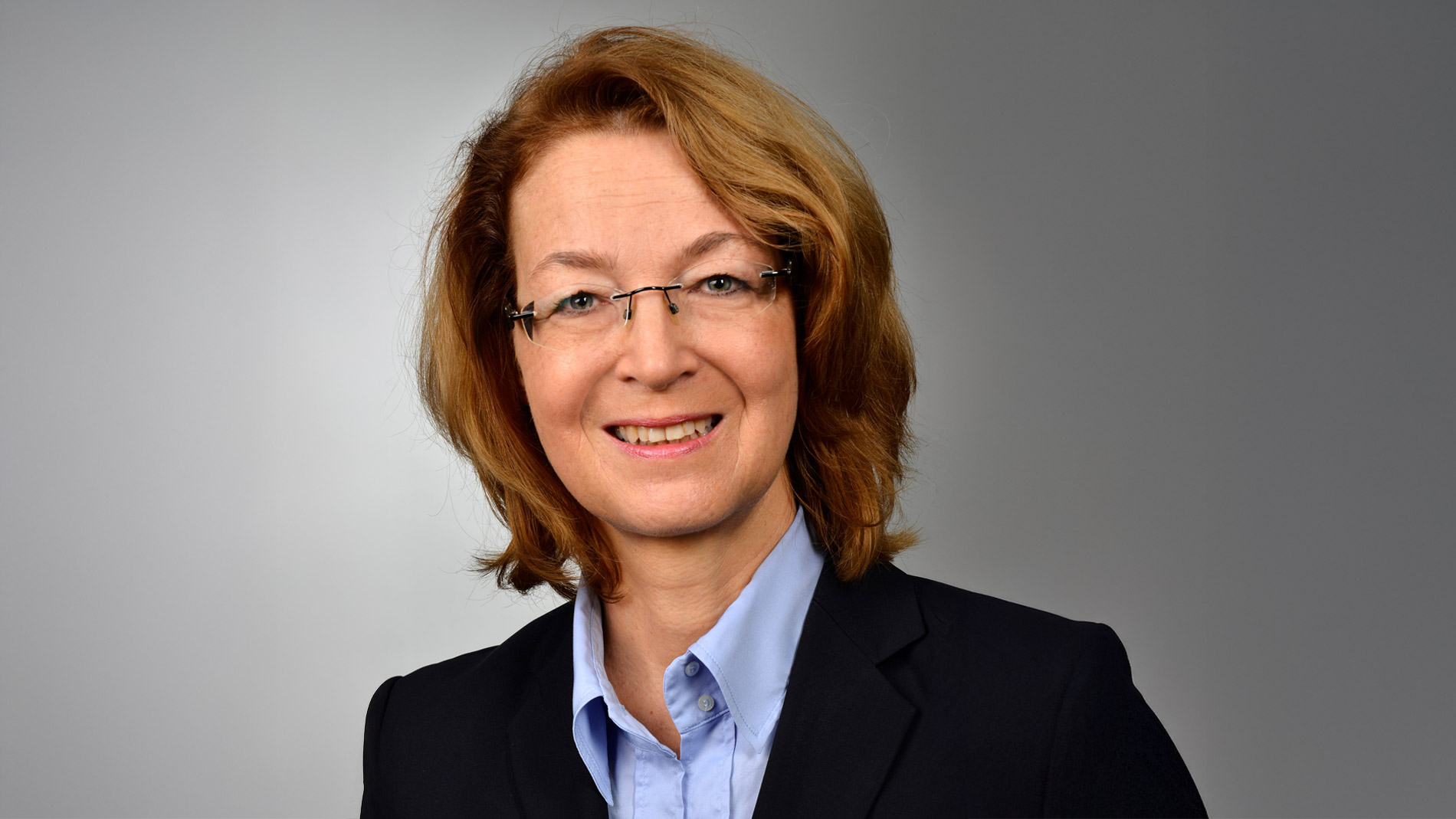 Dr. Beate Gebhard