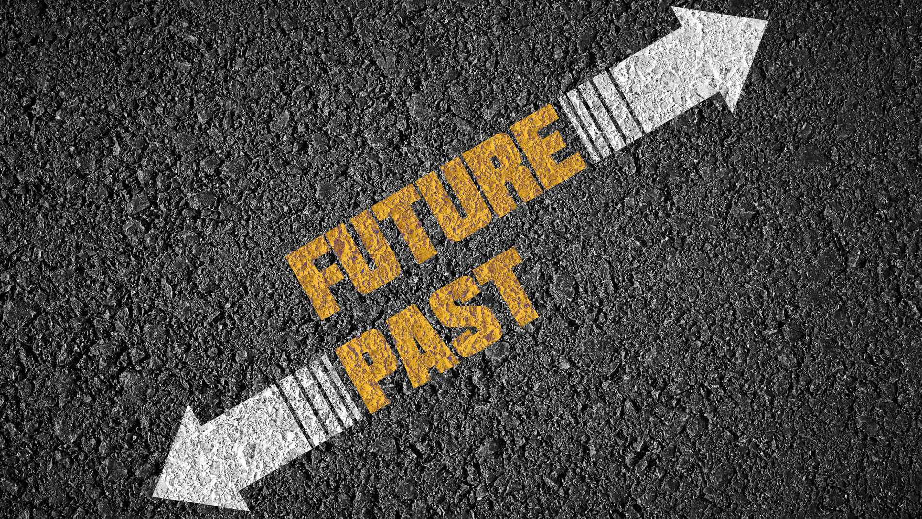 Future - Past Schriftzug mit Pfeilen